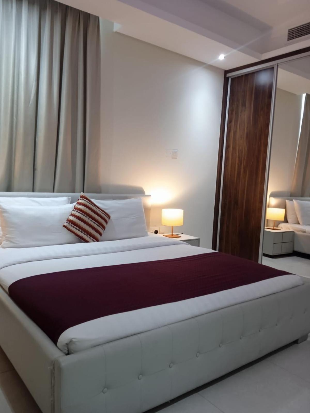 Sirius Tower Aparthotel Μανάμα Εξωτερικό φωτογραφία