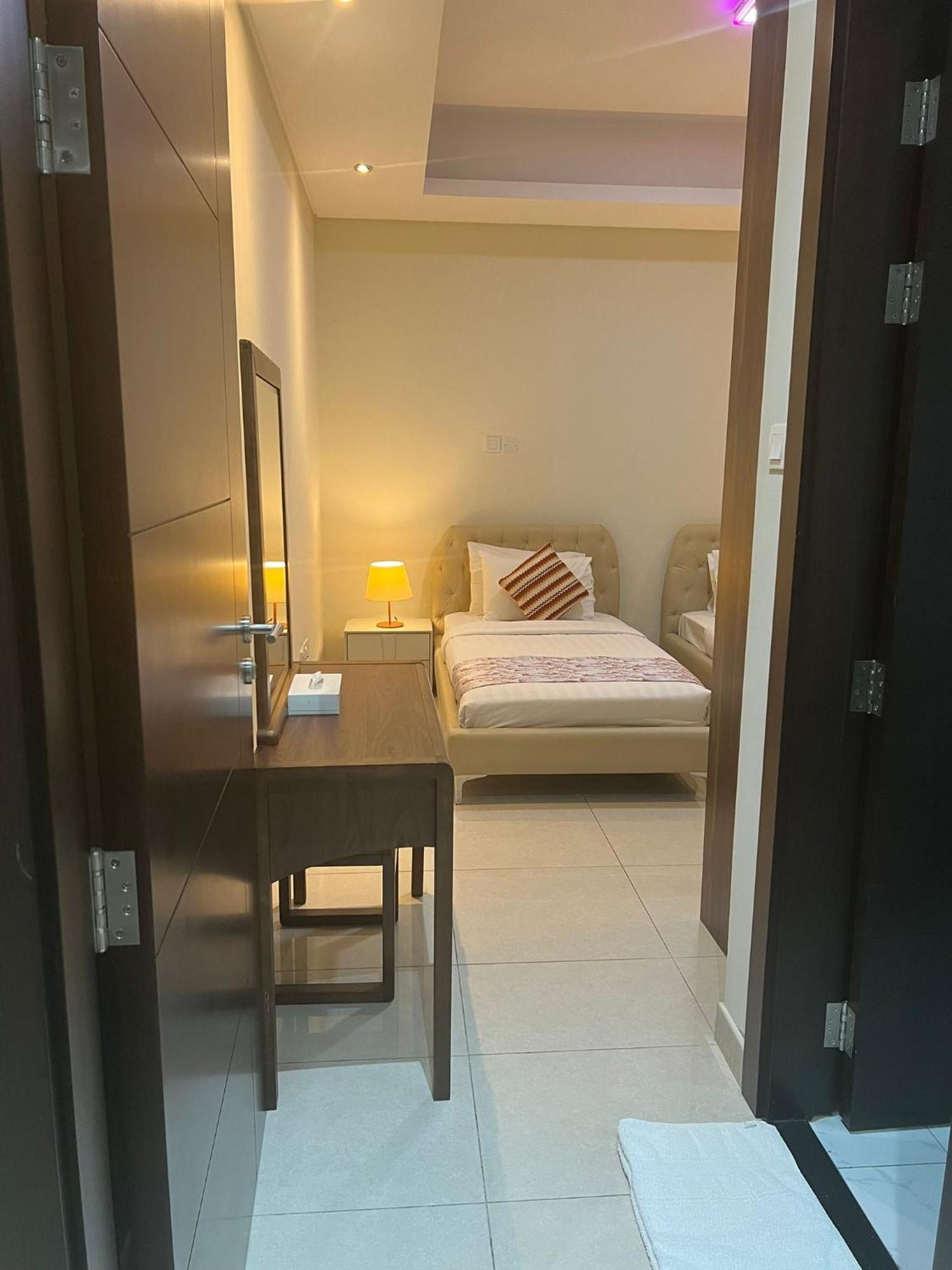 Sirius Tower Aparthotel Μανάμα Εξωτερικό φωτογραφία